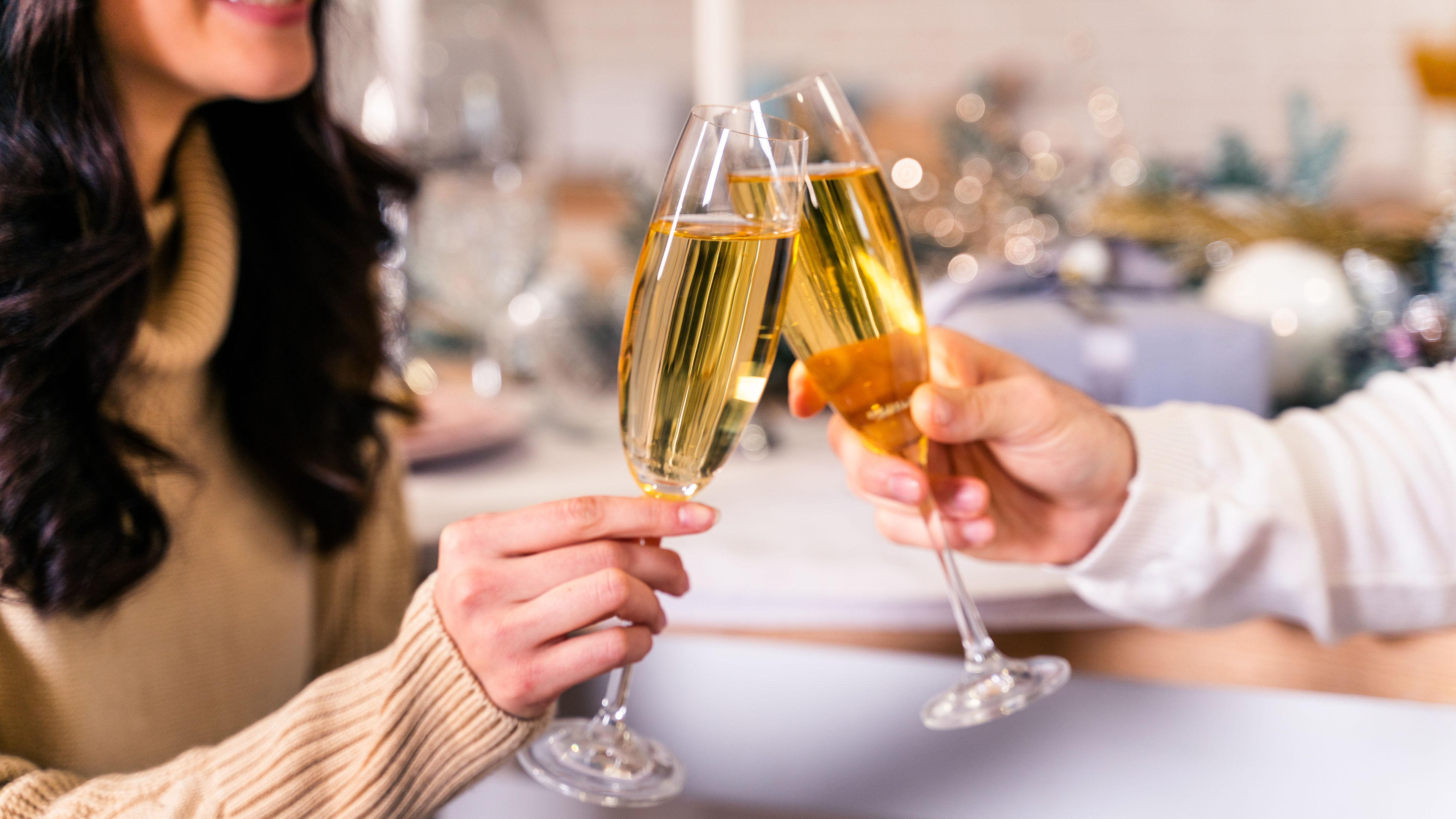 happy-couple-celebrating-christmas-at-home