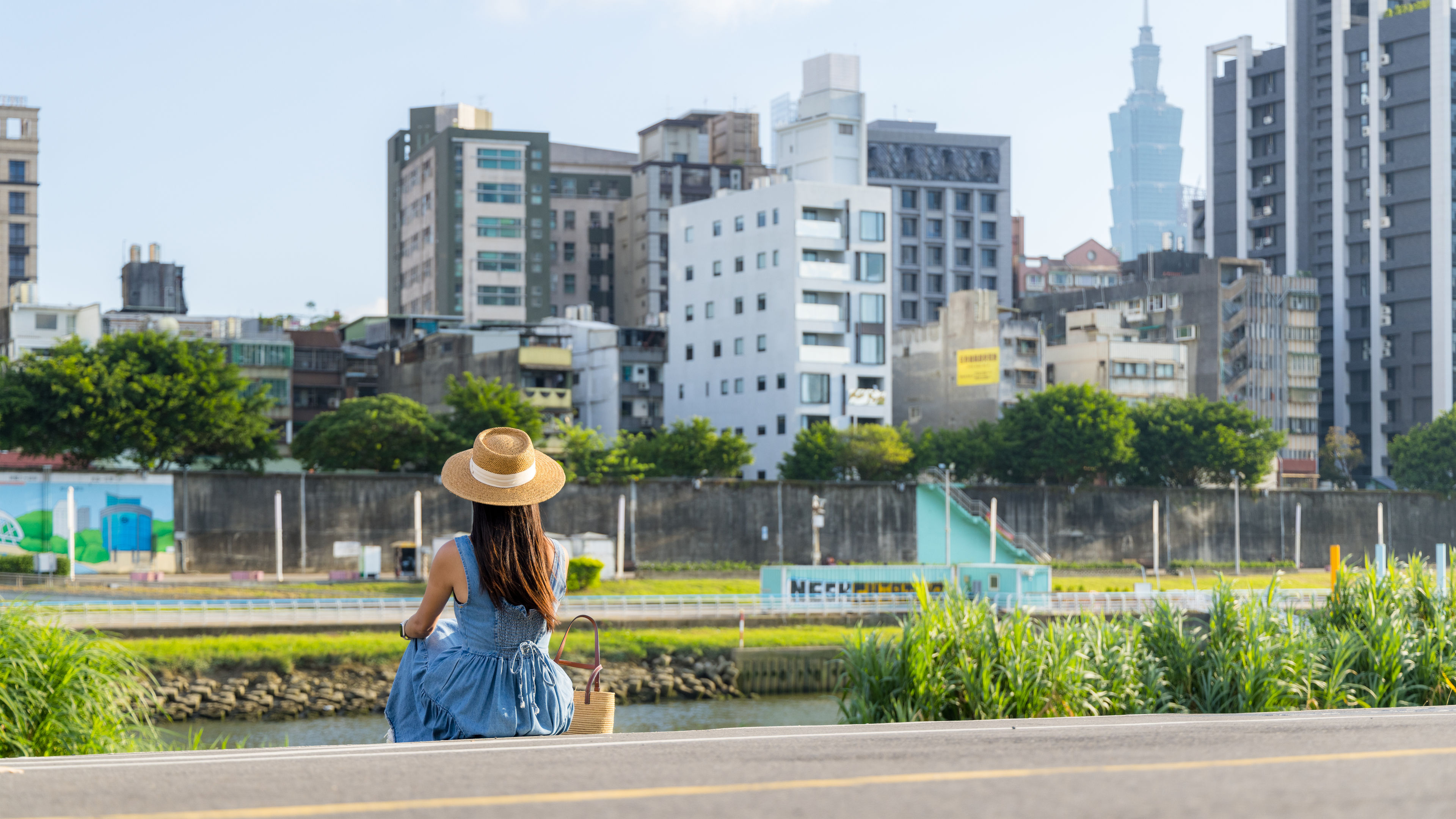 Woman enjoying the city view.