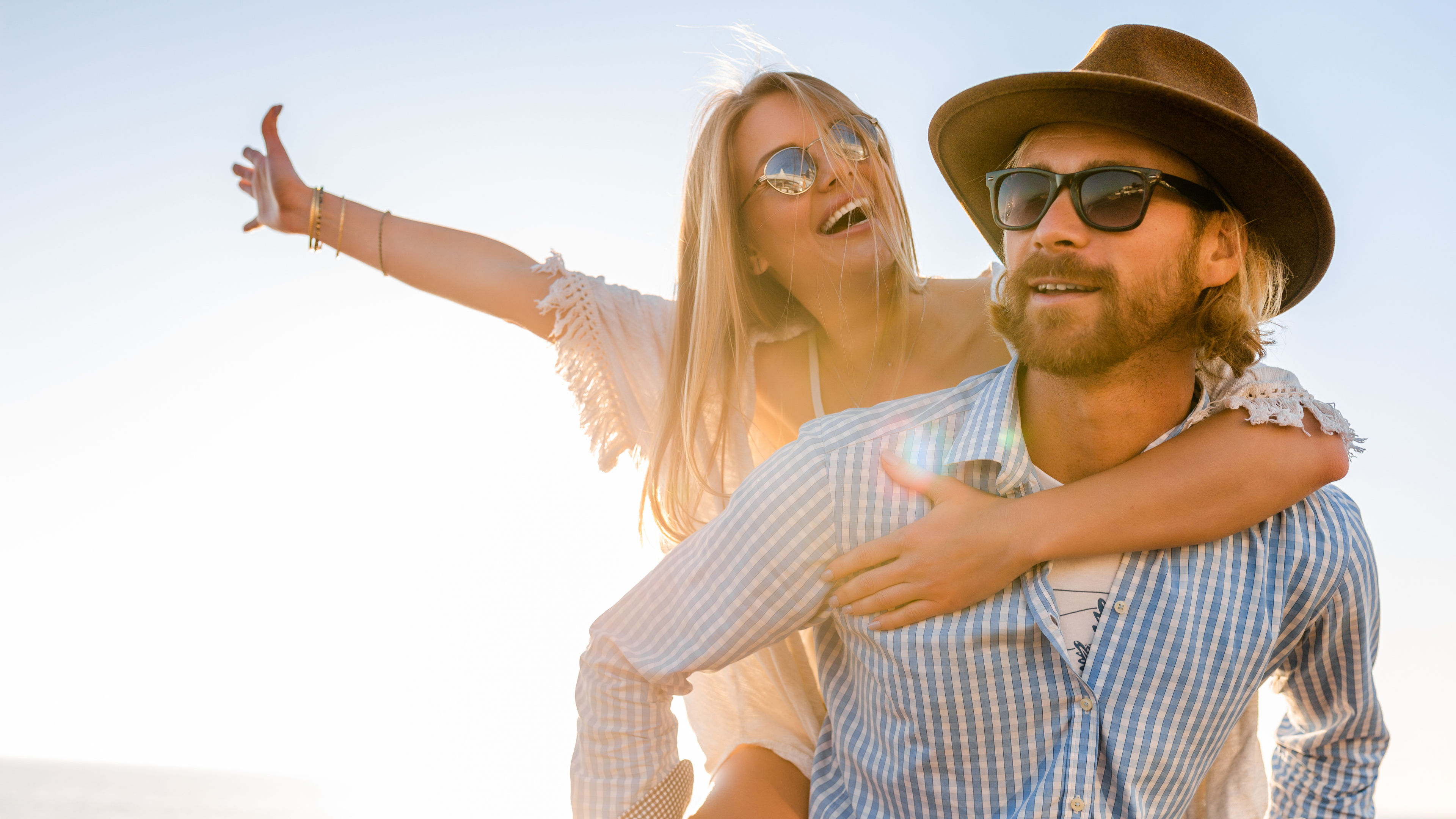 A couple travelling