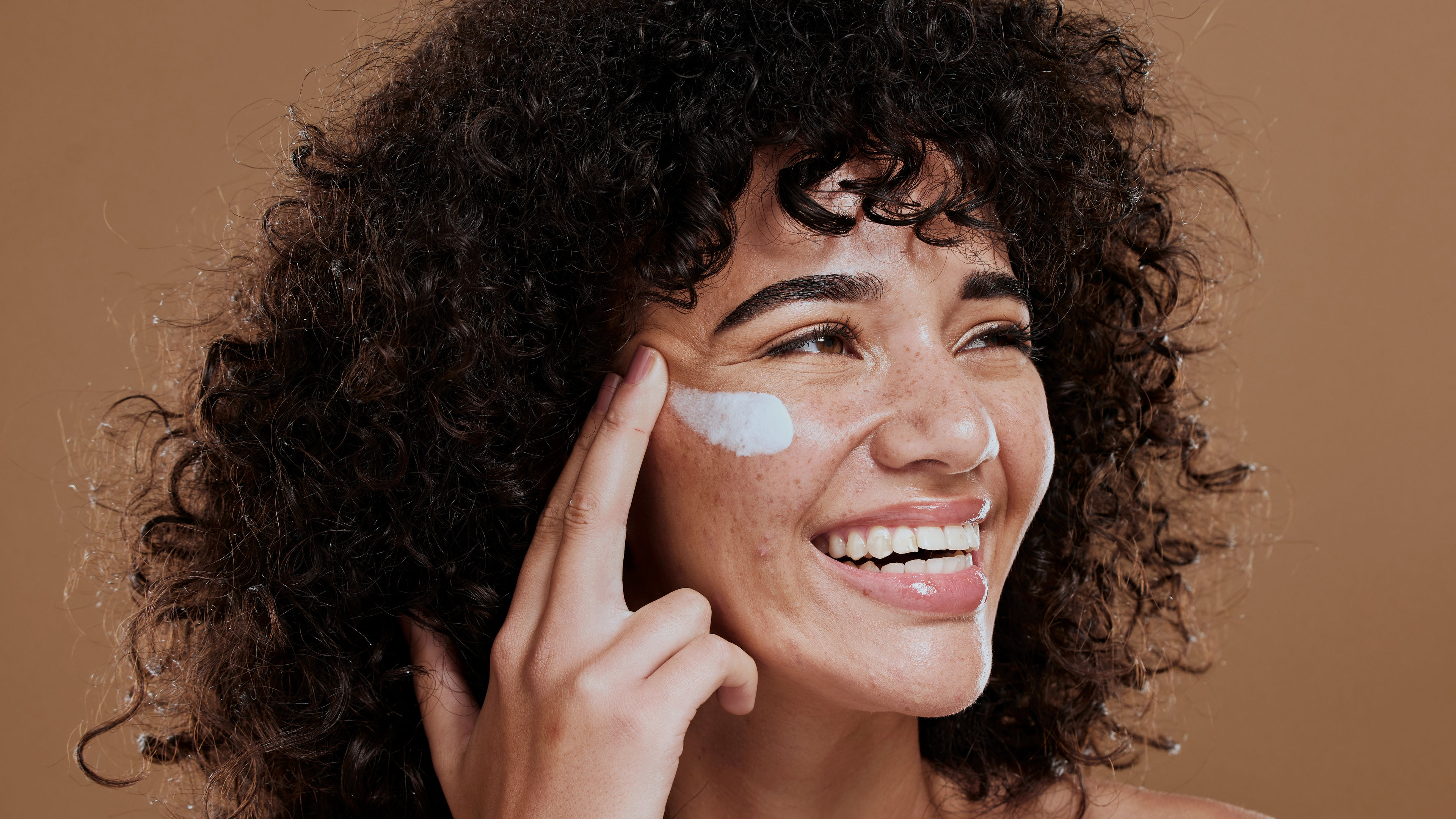 A woman doing skincare 